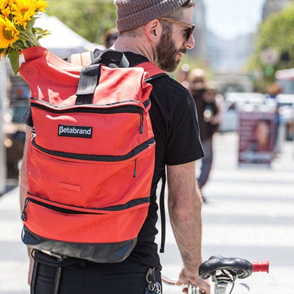 EUC BETABRAND CORNUCOPIA FARMER’S MARKET BLAZE ORANGE BACKPACK - Picture 1 of 16